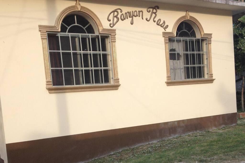 Apartament Banyan Rose Orange Walk Zewnętrze zdjęcie