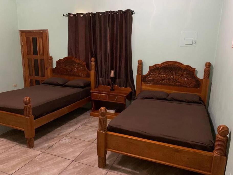 Apartament Banyan Rose Orange Walk Zewnętrze zdjęcie