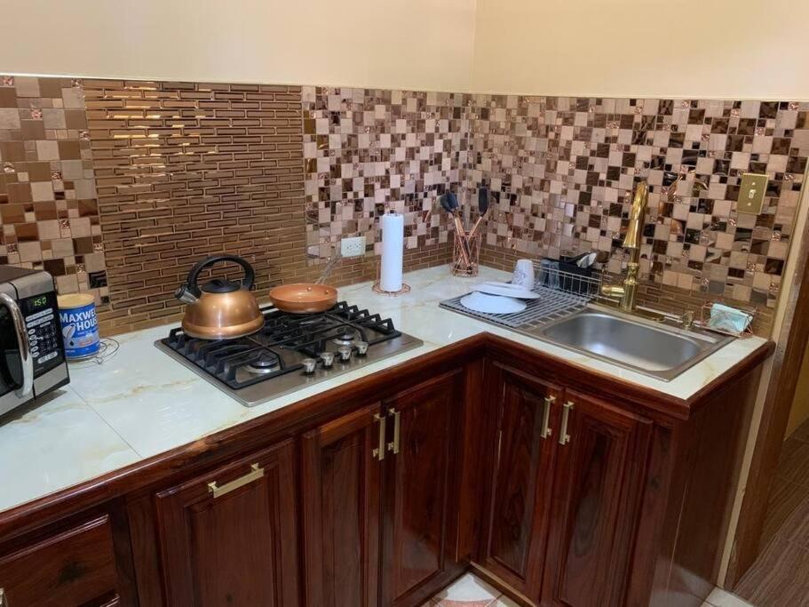 Apartament Banyan Rose Orange Walk Zewnętrze zdjęcie